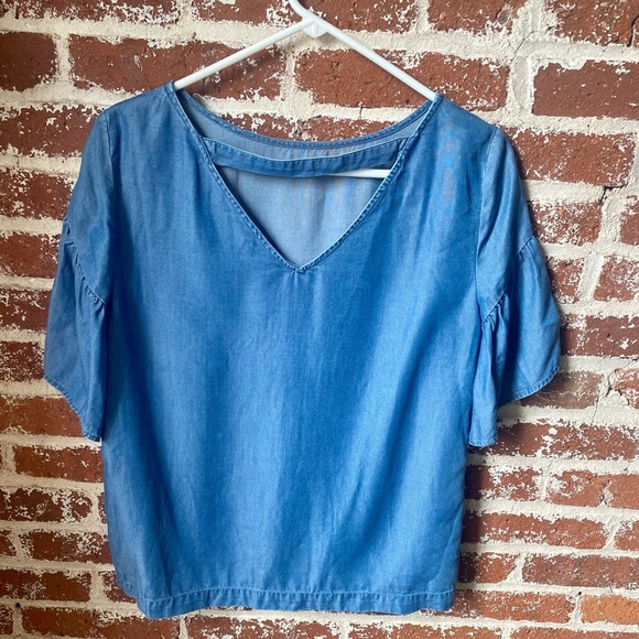 LOFT ruffle sleeve denim style blouse - Picture 4 of 6